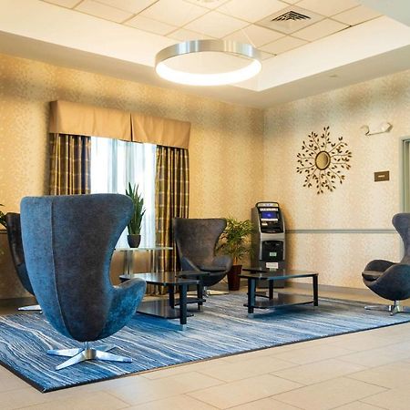 Comfort Inn & Suites Plainville-Foxboro Екстер'єр фото